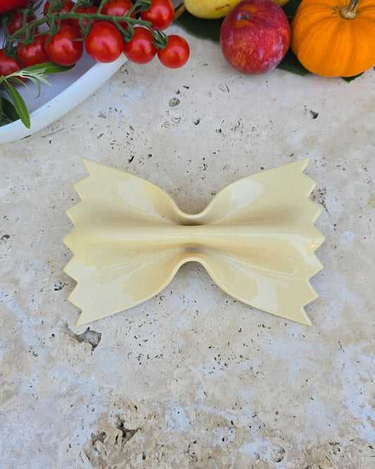 farfalle beige