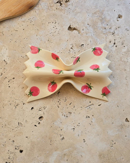 Farfalle motifs pomodoro